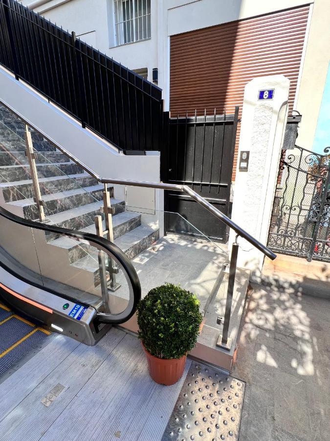 Appartement GRAND LOFT chic et moderne, déco industrielle à Beausoleil Extérieur photo