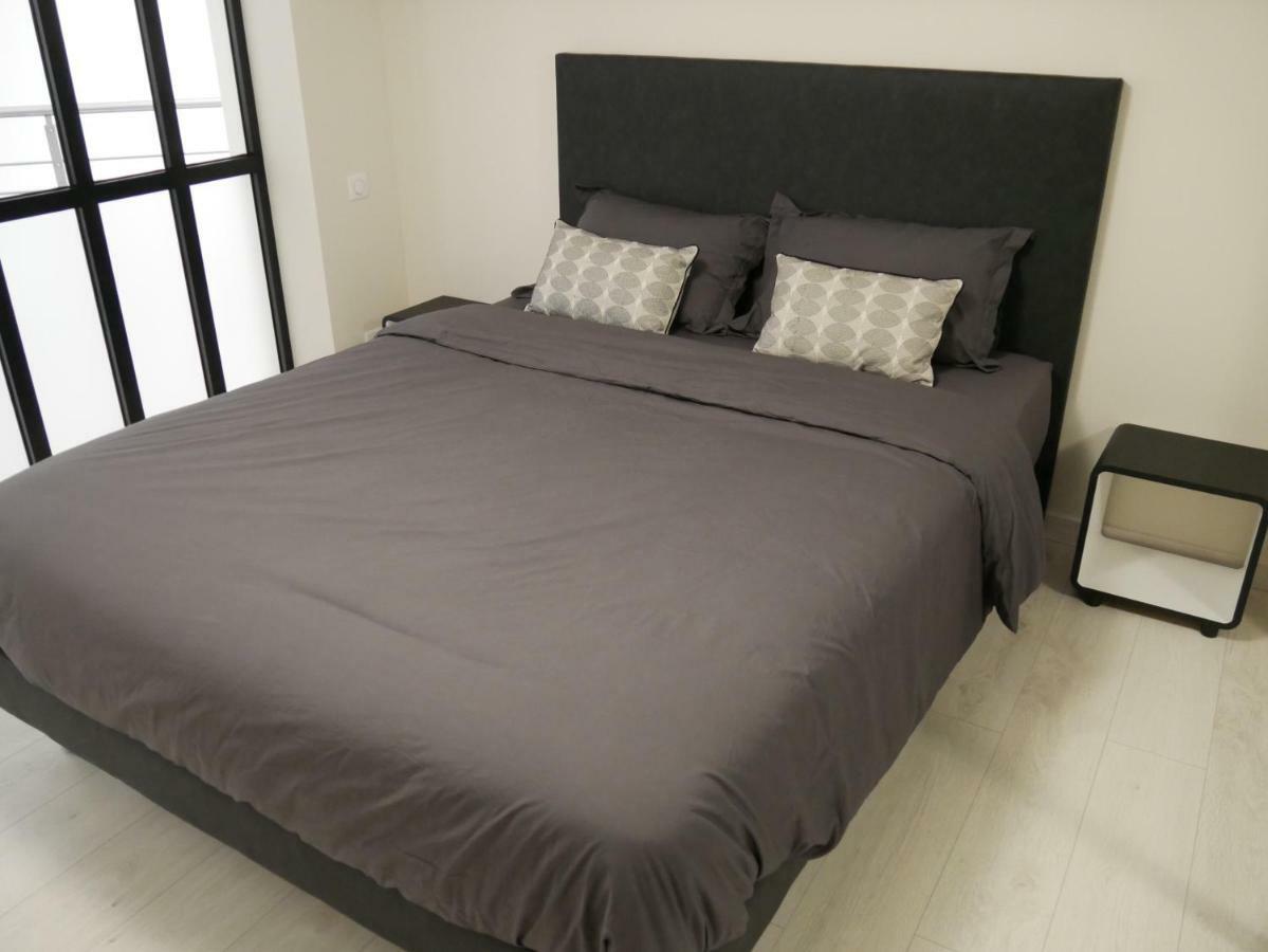 Appartement GRAND LOFT chic et moderne, déco industrielle à Beausoleil Extérieur photo